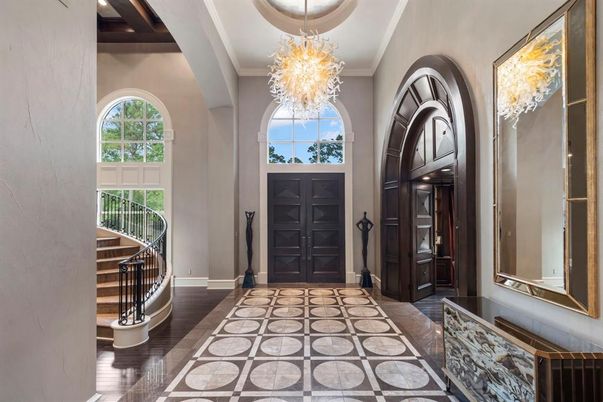 Chandelier, Interior, Wood Texture Flooring