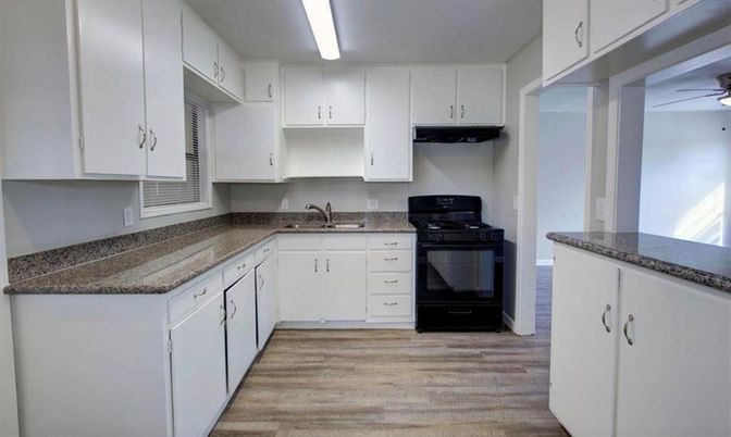 Interior, Kitchen, Wood Texture Flooring