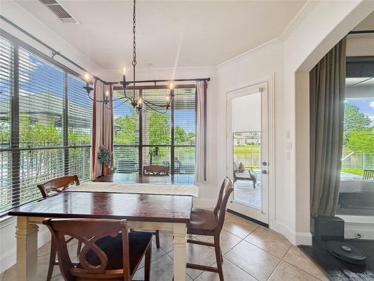 Chandelier, Dining room, Interior