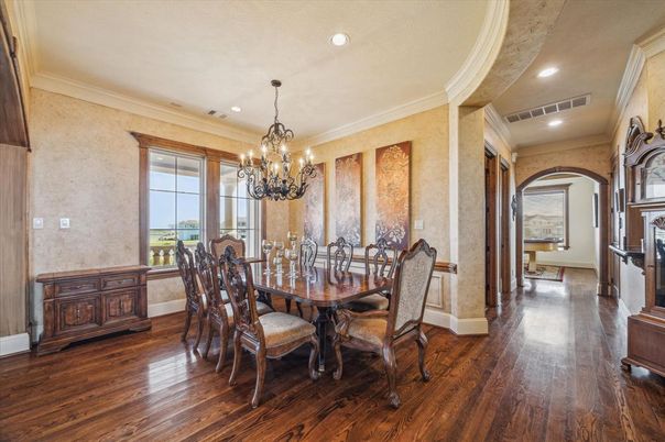 Chandelier, Dining room, Interior, Recessed Lighting, Wood Texture Flooring