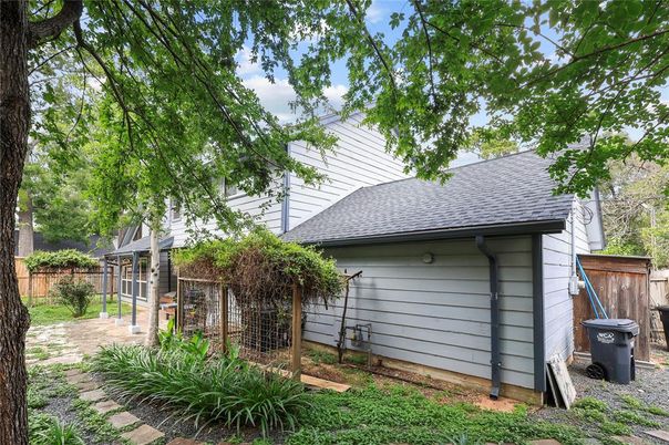 Backyard, Detached Garage, Exterior