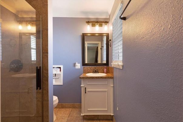Bathroom, Glass Shower, Interior