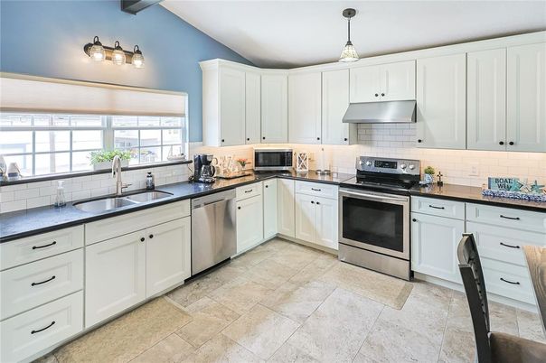 Interior, Kitchen, Pendant Lights, Stainless Steel Appliances