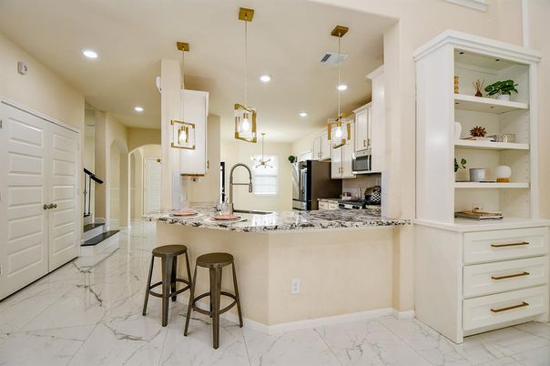 Interior, Kitchen, Marble, Pendant Lights, Recessed Lighting