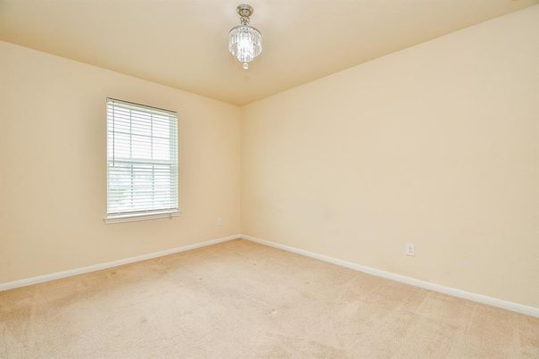 Chandelier, Empty room, Interior