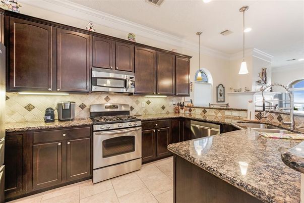 Interior, Kitchen, Pendant Lights, Recessed Lighting, Stainless Steel Appliances