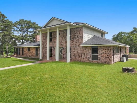 Backyard, Exterior, Facade, Brick Facade, None