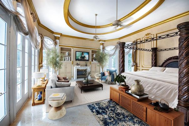 Bedroom, Fireplace, Interior, Pendant Lights