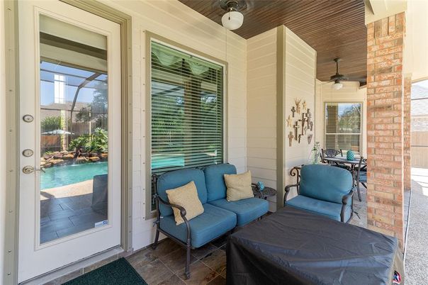 Exterior, Sun Room