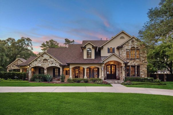 Backyard, Exterior, Facade, Brick Traditional