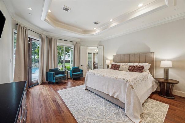 Bedroom, Interior, Recessed Lighting, Wood Texture Flooring
