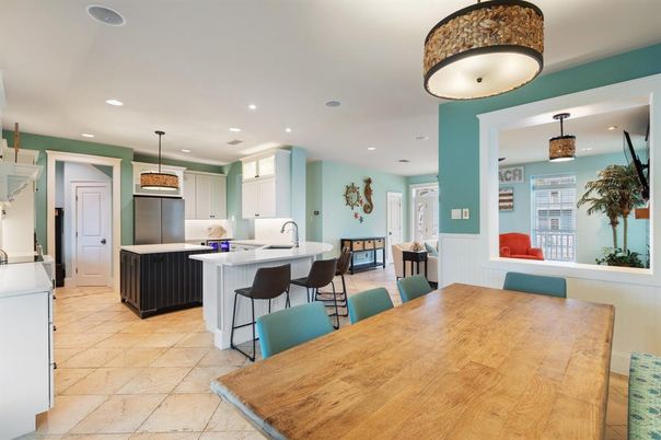 Dining room, Interior, Kitchen, Pendant Lights, Recessed Lighting