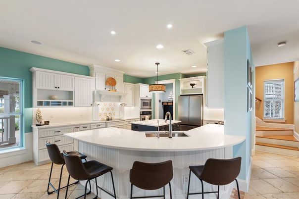Interior, Kitchen, Pendant Lights, Recessed Lighting, Stainless Steel Appliances
