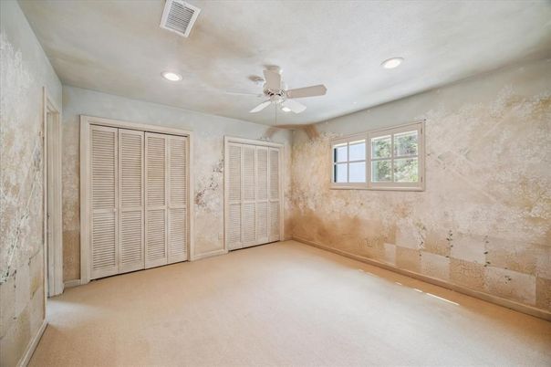 Empty room, Interior, Recessed Lighting