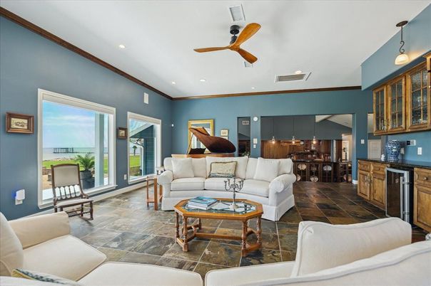 Interior, Kitchen, Living room, Pendant Lights, Recessed Lighting