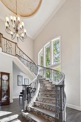 Chandelier, Interior, Wood Texture Flooring