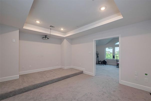 Fitness Equipment, Interior, Recessed Lighting