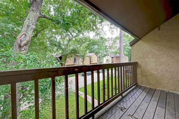 Exterior, Wood Texture Flooring