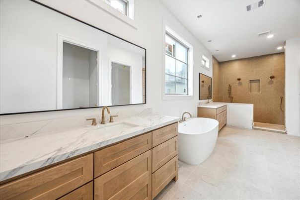 Bathroom, Dual Sink Vanities, Free Standing Baths, Interior, Recessed Lighting