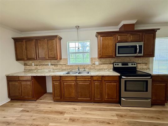 Interior, Kitchen, Pendant Lights, Wood Texture Flooring