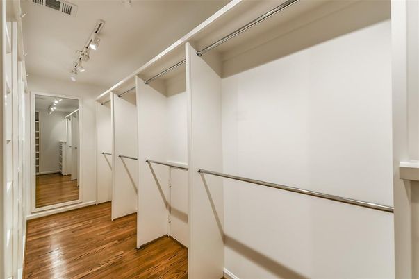 Interior, Walk-in Closets, Wood Texture Flooring