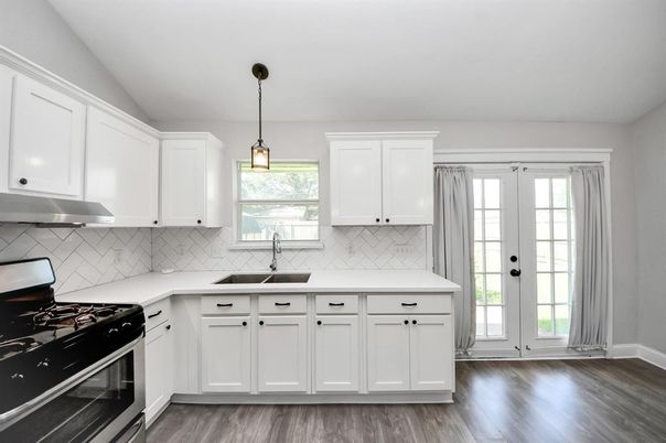 Interior, Kitchen, Marble Walls, Pendant Lights, Wood Texture Flooring