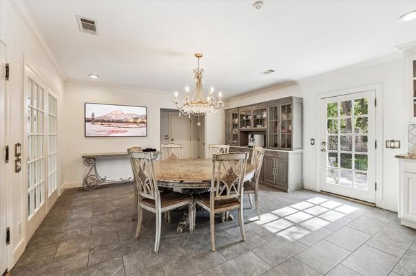 Chandelier, Dining room, Interior, Recessed Lighting
