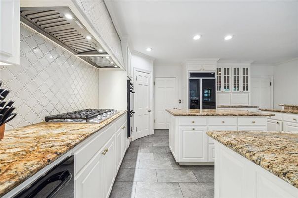 Interior, Kitchen, Recessed Lighting