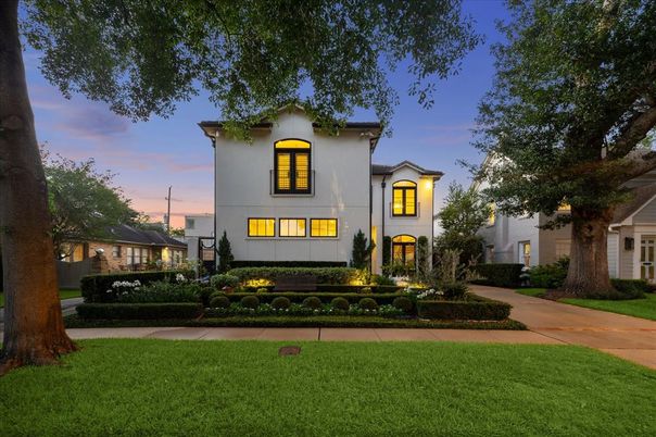Backyard, Exterior, Facade, Spanish Mediterranean
