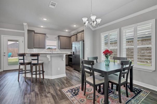 Chandelier, Dining room, Interior, Kitchen, Recessed Lighting, Wood Texture Flooring