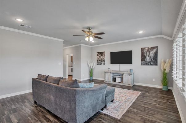 Interior, Living room, Recessed Lighting, Wood Texture Flooring