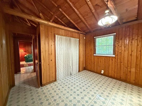 Empty room, Interior, Pendant Lights, Wooden Beams, Wooden Ceilings, Wooden Walls