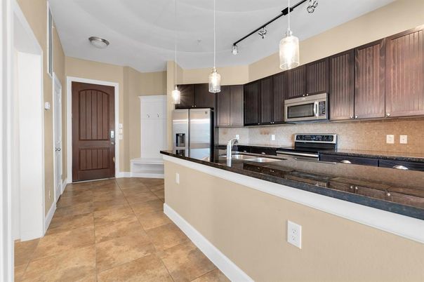 Interior, Kitchen, Pendant Lights, Stainless Steel Appliances