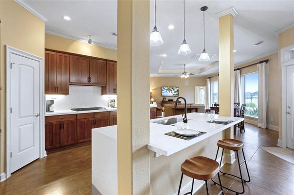 Interior, Kitchen, Pendant Lights, Recessed Lighting, Wood Texture Flooring