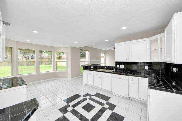 Interior, Kitchen, Recessed Lighting
