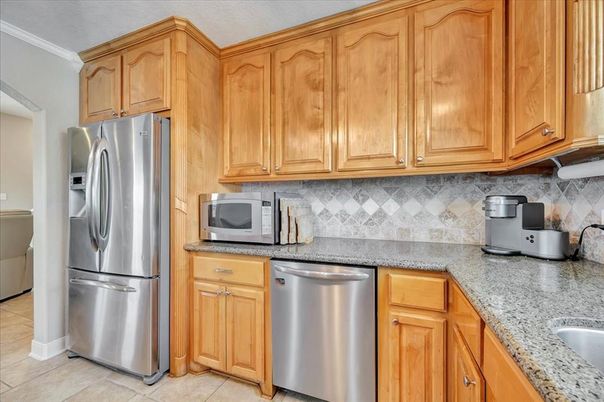 Interior, Kitchen, Stainless Steel Appliances