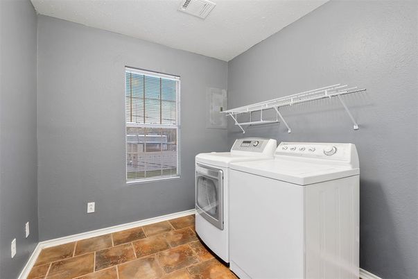 Interior, Washer