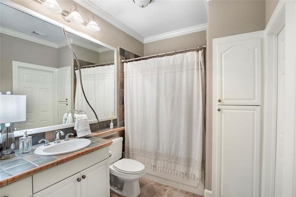 Bathroom, Interior, Tile Countertops