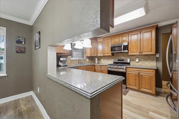 Interior, Kitchen, Stainless Steel Appliances, Wood Texture Flooring