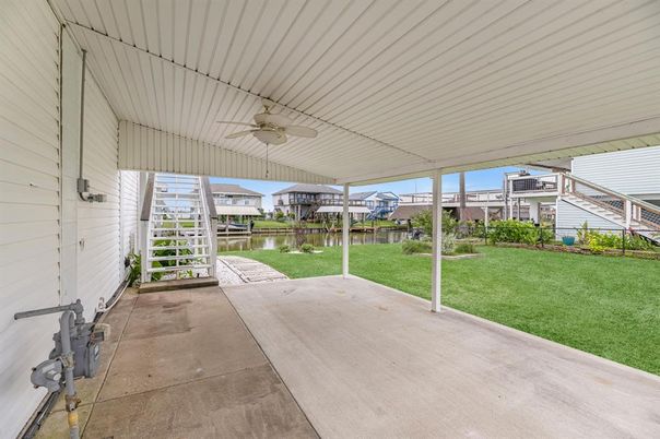 Backyard, Exterior, Water