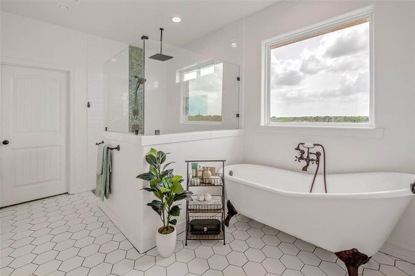 Bathroom, Free Standing Baths, Glass Shower, Interior, Recessed Lighting