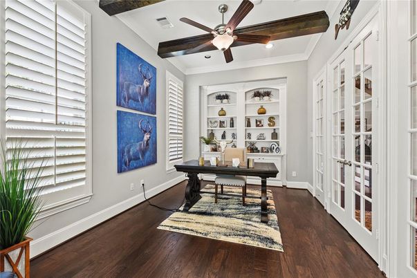Home Office, Interior, Recessed Lighting, Wooden Beams, Wood Texture Flooring