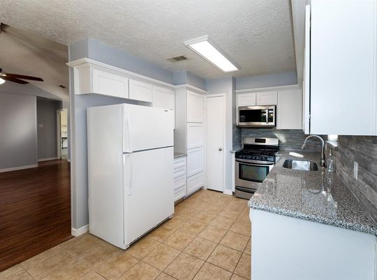 Interior, Kitchen, Stainless Steel Appliances, Wood Texture Flooring