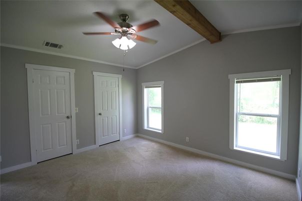 Empty room, Interior, Wooden Beams