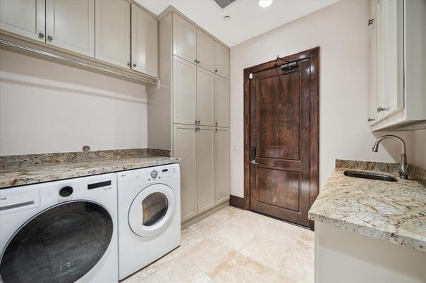 Interior, Recessed Lighting, Washer
