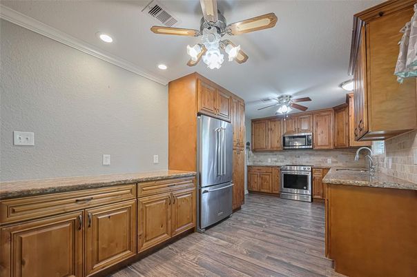 Interior, Kitchen, Recessed Lighting, Stainless Steel Appliances, Wood Texture Flooring