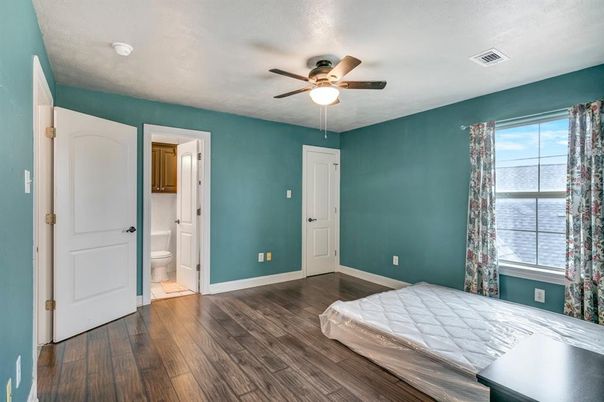 Bathroom, Bedroom, Interior, Wood Texture Flooring