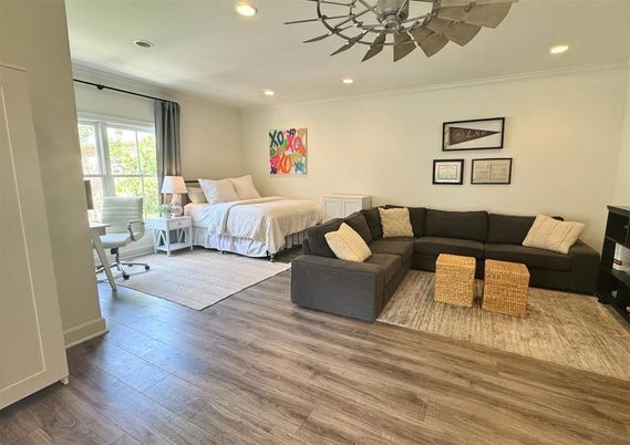 Bedroom, Interior, Living room, Recessed Lighting, Wood Texture Flooring
