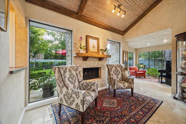 Fireplace, Interior, Living room, Recessed Lighting, Wooden Beams, Wooden Ceilings
