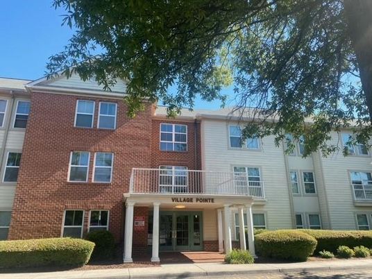 Exterior, Facade, Brick Facade, Rowhouse